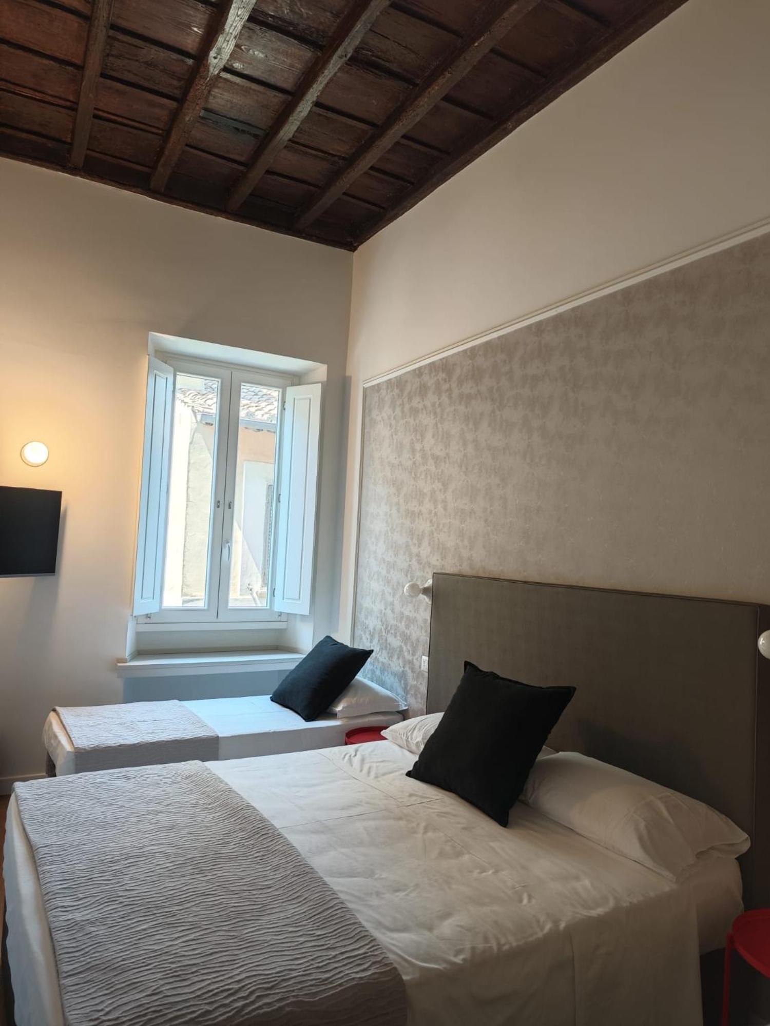 Maison Romana Trastevere Suites Εξωτερικό φωτογραφία